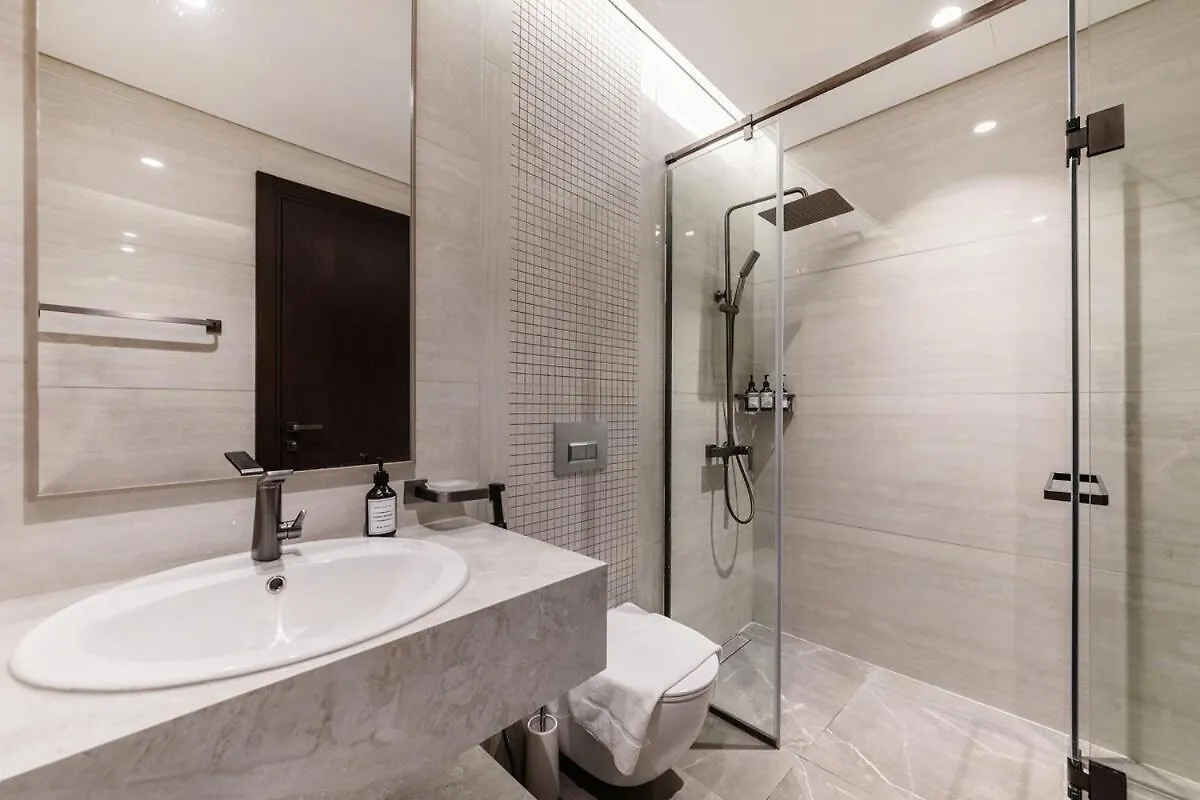 Nobles Tower Tiger One Skyline View Apartment Dubai